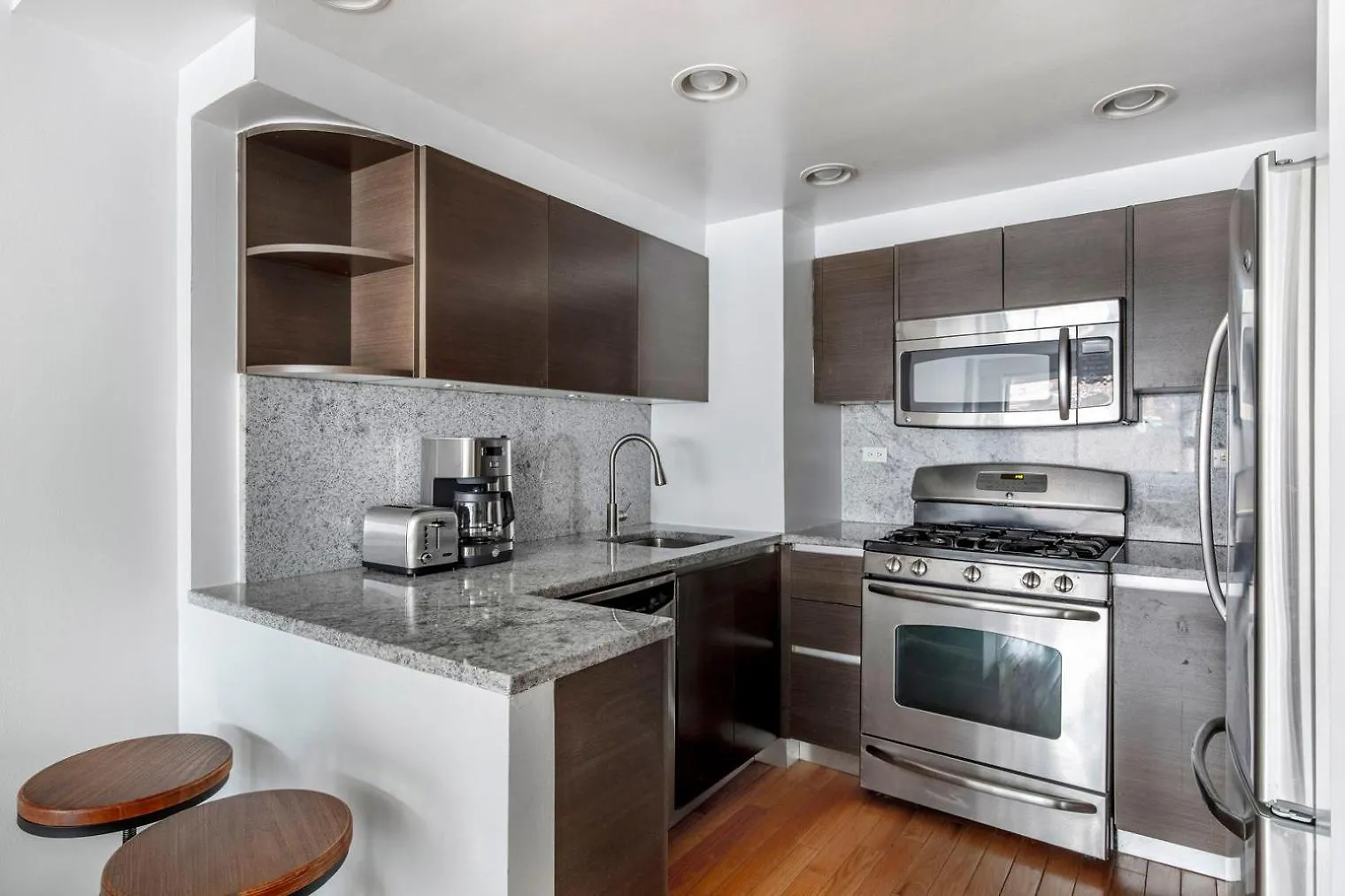 Apartmán Lenox Hill 2Br W Elevator Doorman Nr Art Nyc-1284 New York